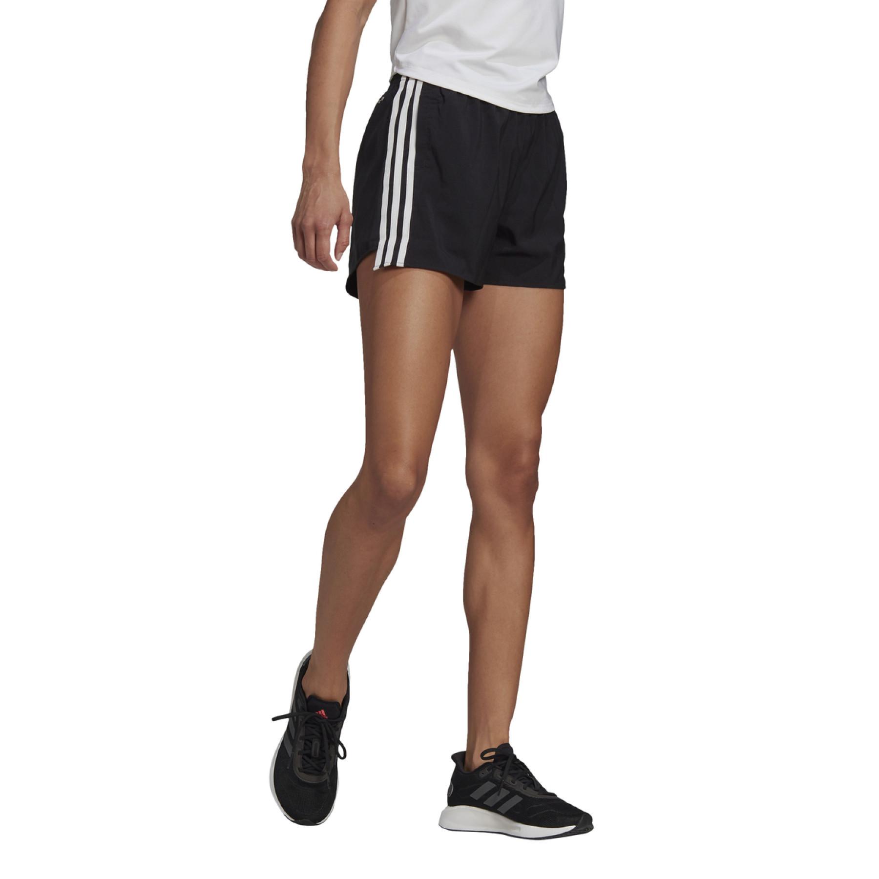 Shorts för kvinnor adidas Primeblue Designed 2 Move Woven 3-Bandesport
