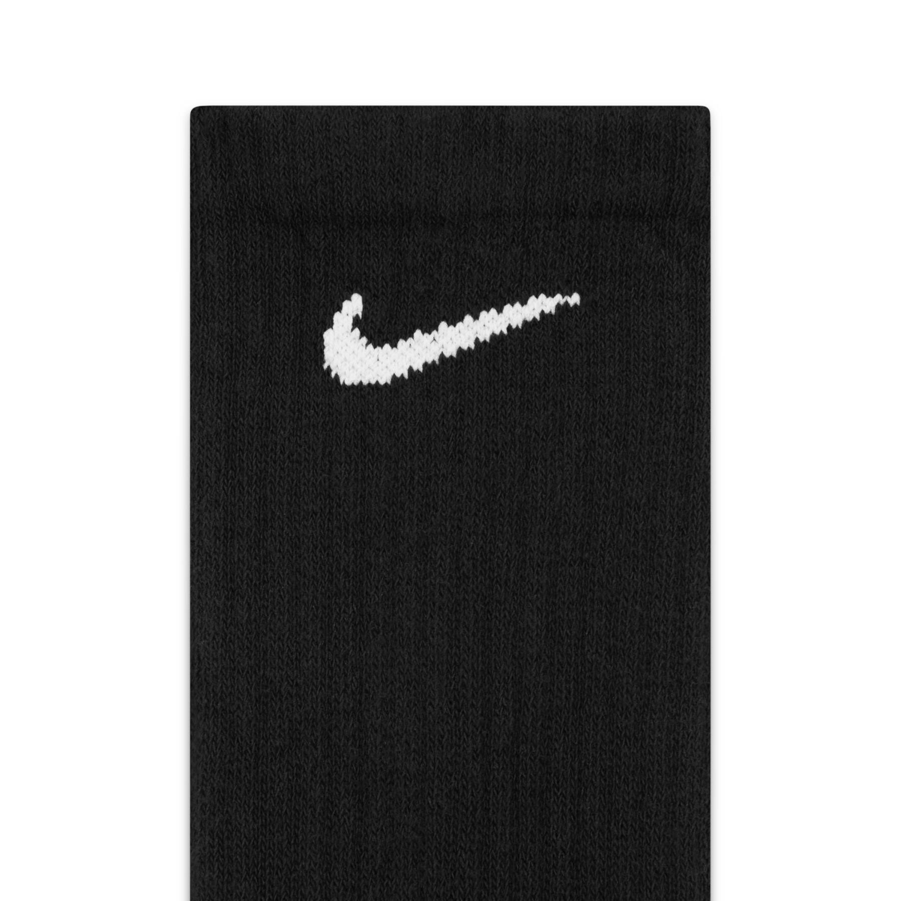 Förpackning med 6 par strumpor Nike Everyday Cushioned