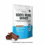Förpackning med 10 påsar 100 % rent vassleprotein Biotech USA - Chocolate - 454g