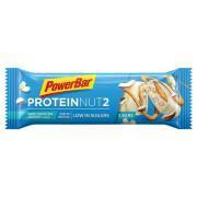 Förpackning med 18 bars PowerBar Protein Nut2 - White Chocolate coconut